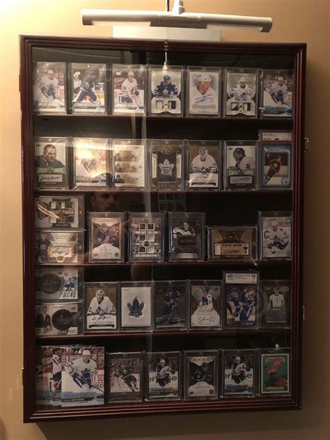 My Updated Hockey Card Display (6 pics) : hockeycards