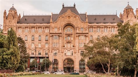 Four Seasons Hotel Gresham Palace Budapest - Budapest Hotels - Budapest ...