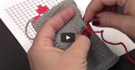 Knit Duplicate Stitch [A How To Tutorial]