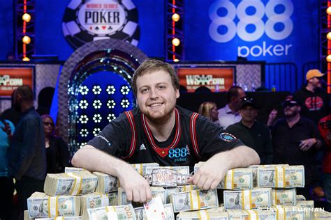 Joe McKeehen Wins 2015 World Series of Poker Main Event for $7.7 ...