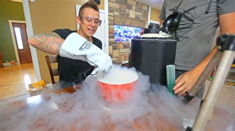 How to Make Liquid Nitrogen Ice Cream - YouTube