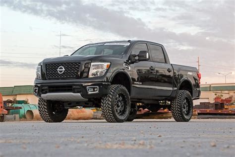 Rough Country 6" Lift for the 2016+ Nissan Titan XD - Nissan Race Shop