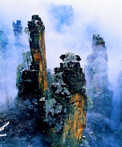 Winter Zhangjiajie, Images & Pictures of Zhangjiajie National Forest ...