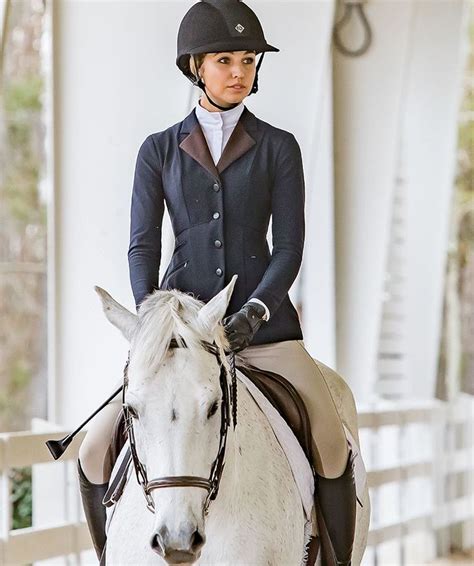 Pin by Maryellen L on Horse stuff | Equitation, Cavalière, Tenue