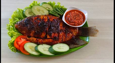 Ikan Gurame Goreng