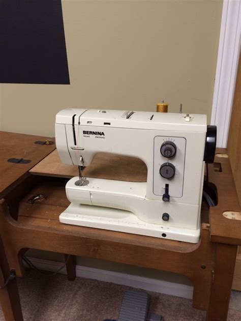 How to thread a bernina 830 | Bernina 830, Bernina, Thread