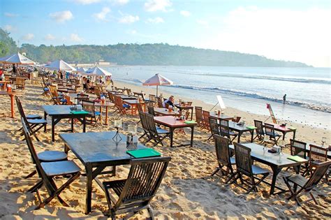 Jimbaran Seafood Cafes - Sunset and Seafood at Jimbaran Bay in Bali ...