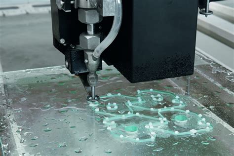 PRINCIPLES OF WATER JET CUTTING - Waterjet