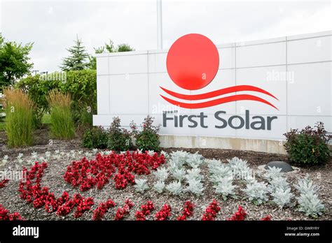 First solar perrysburg hi-res stock photography and images - Alamy