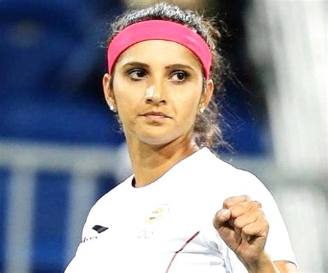 Sania Mirza Biography - Facts, Childhood, Family Life & Achievements