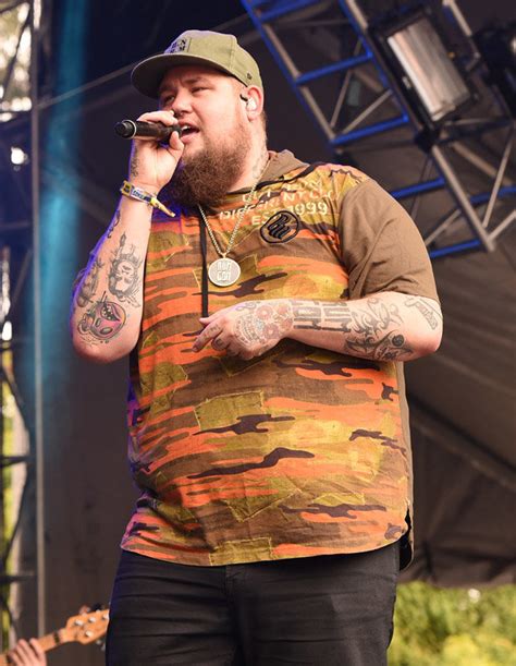 Rag'n'Bone Man reveals shocking ink: BRIT Award winner's tattoo fail ...