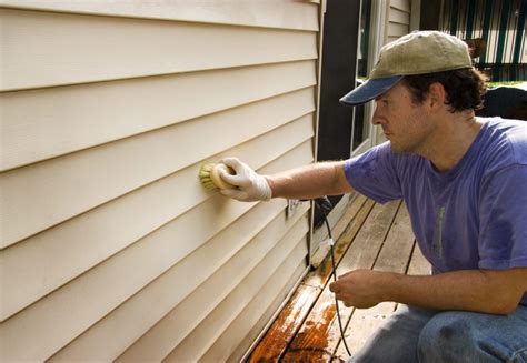 Vinyl Siding vs. Stucco Cost: 2022 Price Guide