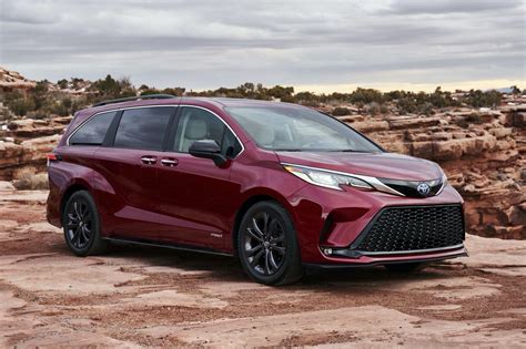 2021 Toyota Sienna Is All-New, All-Hybrid And As Cool As Minivans Get ...