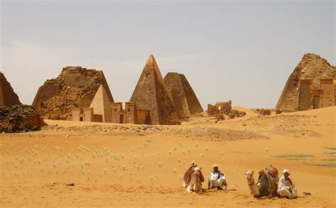 Visiting the Pyramids of Sudan | One Step 4Ward