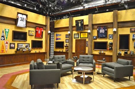 Sports Theme Man Cave | For Dream Home♥♡♥ | Pinterest