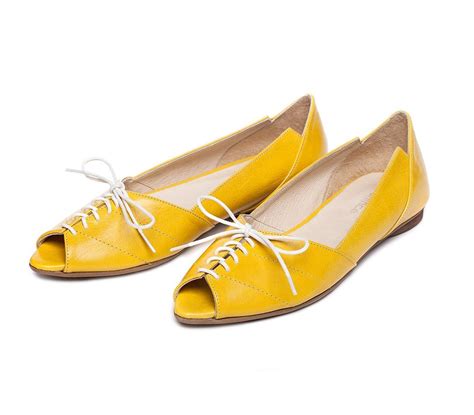 Sale 40% off Yellow shoes Women's shoes lace up shoes