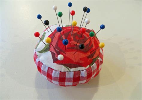 How to Make a Pin Cushion - SEW IT WITH LOVE I Sewing classes ...