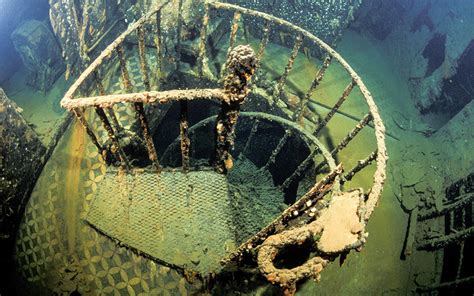 Shedding light on the sunken HMHS Britannic | eKathimerini.com