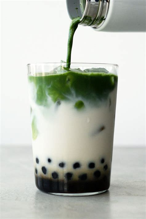 Matcha Bubble Tea (Matcha Milk Tea with Boba) - Oh, How Civilized