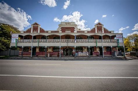 Book Bellbird Hotel (Hunter Valley) - 2021 PRICES FROM A$73!