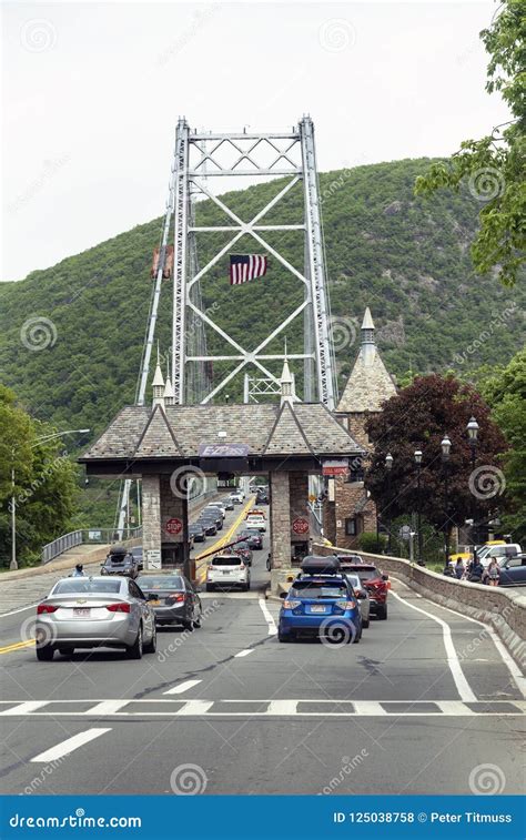 Toll Station on Bear Mountain Suspension Bridge, USA Editorial Stock ...