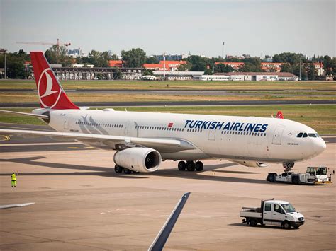 Turkish Airlines plane evacuated after bomb threat at Cologne Bonn ...