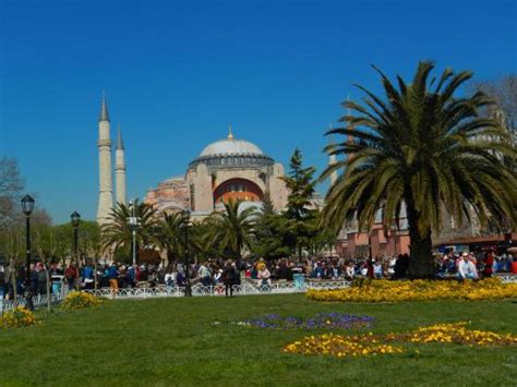 Sultanahmet Square (Istanbul) - 2021 All You Need to Know BEFORE You Go ...