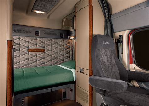 custom freightliner cascadia interior - Garnet Teague