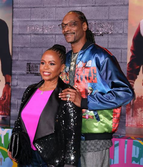 Snoop Dogg's Wife of 23 Years, Shante Looks Stunning as She Flaunts Her ...