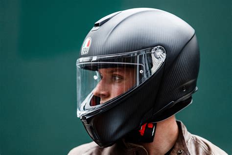 How To Get the Best Deals on the Safest Helmets - Cars News 2021