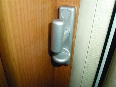 Milenco Security Door Lock Locks from Inside & Outside Caravan ...