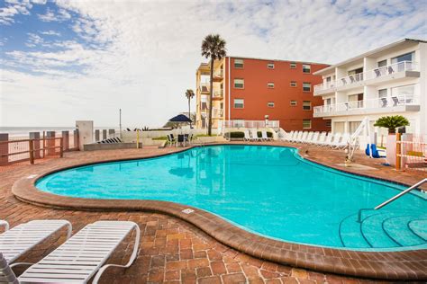 Days Inn by Wyndham Ormond Beach Mainsail Oceanfront | Ormond Beach, FL ...