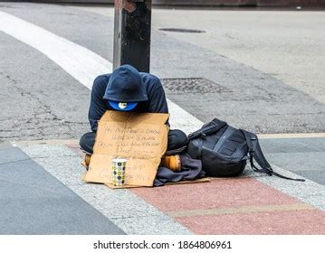 79 Homeless Chicago Images, Stock Photos & Vectors | Shutterstock