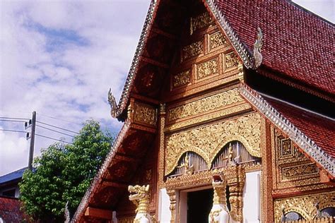 Chiang Rai City & Temples