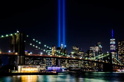 The New York City Skyline Illuminated by The 9/11 Tribute in Light [OC ...