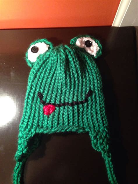 Frog hat | Loom knitting, Crochet hats, Knitting