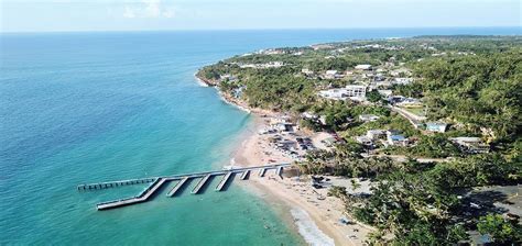 Crash Boat Beach, Aguadilla, Puerto Rico | BoricuaOnline.com