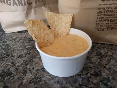 Review: Chipotle - Queso