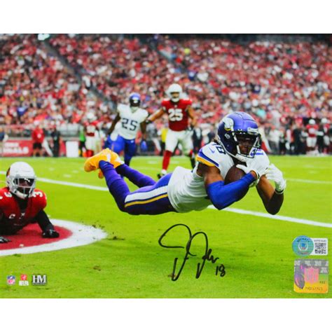 Justin Jefferson Signed Vikings 8x10 Photo (Beckett) | Pristine Auction