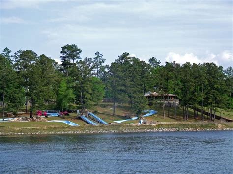 Flint Creek Waterpark: The Lakefront Waterpark In Mississippi That Will ...