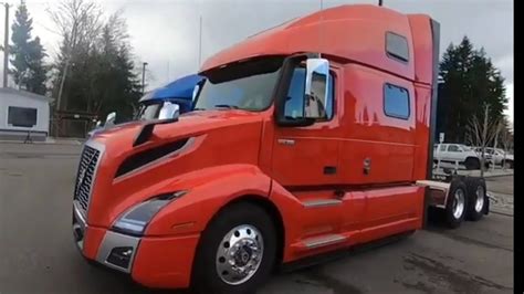 2020 VOLVO VNL 860 INTERIOR EXTERIOR REVIEW - YouTube