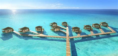 CoCo Beach Club: Floating Cabanas - Shore Excursions - Royal Caribbean Blog