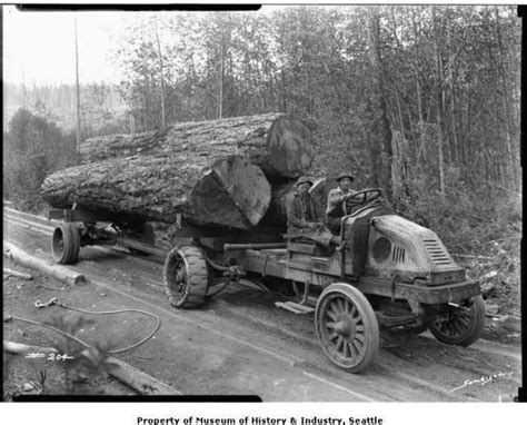 Photos: NW logging towns 127 years on | Trucks, Antique trucks, Big rig ...