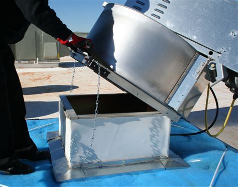 How to Install a Roof Mounted Exhaust Fan? - Foodservice Blog