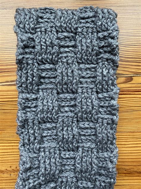 Mastering the Crochet Basketweave Stitch: A Reversible Pattern - DIY ...