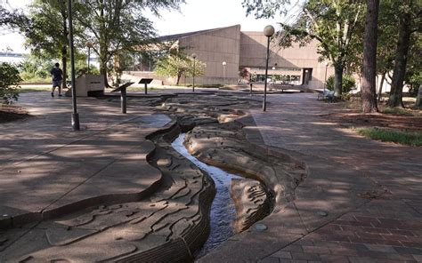 Explore Mud Island River Park in Memphis, Tennessee