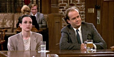 Frasier's Reboot MUST Return To The Cheers Bar, Right?!