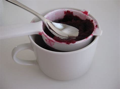 How to Make Pink Food Colour at Home - SUSTAINABLEECHO