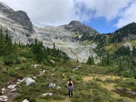 Iceberg Lake Photo | Hiking Photo Contest | Vancouver Trails