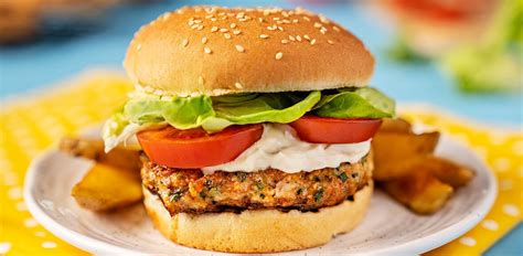 Chicken Burgers | Chicken.ca